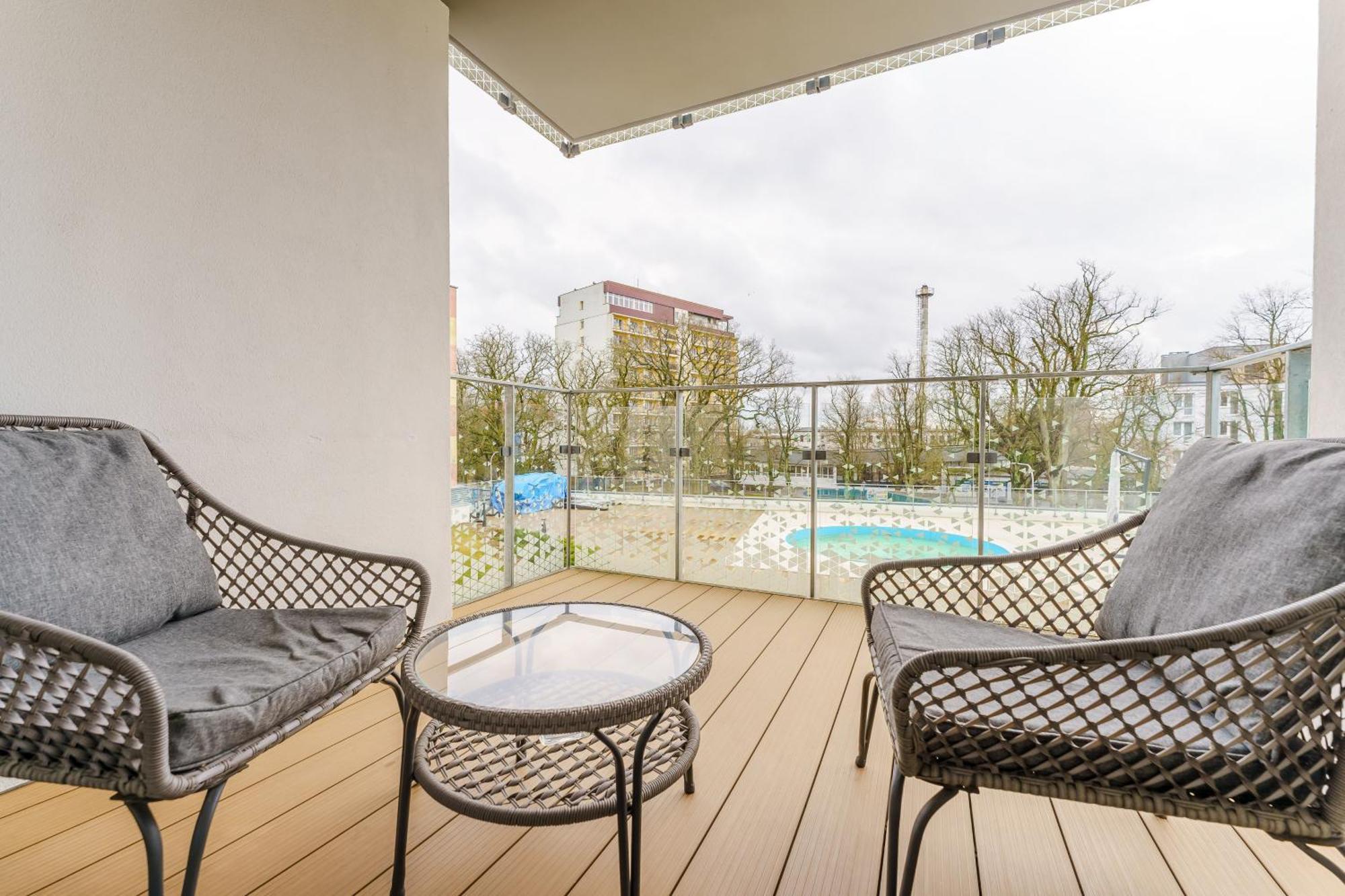 Faro Apartamenty Nadmorskie Tarasy Spa Przy Latarni I Molo Baseny, Sauny, Fitness I Parking W Cenie Kołobrzeg Szoba fotó